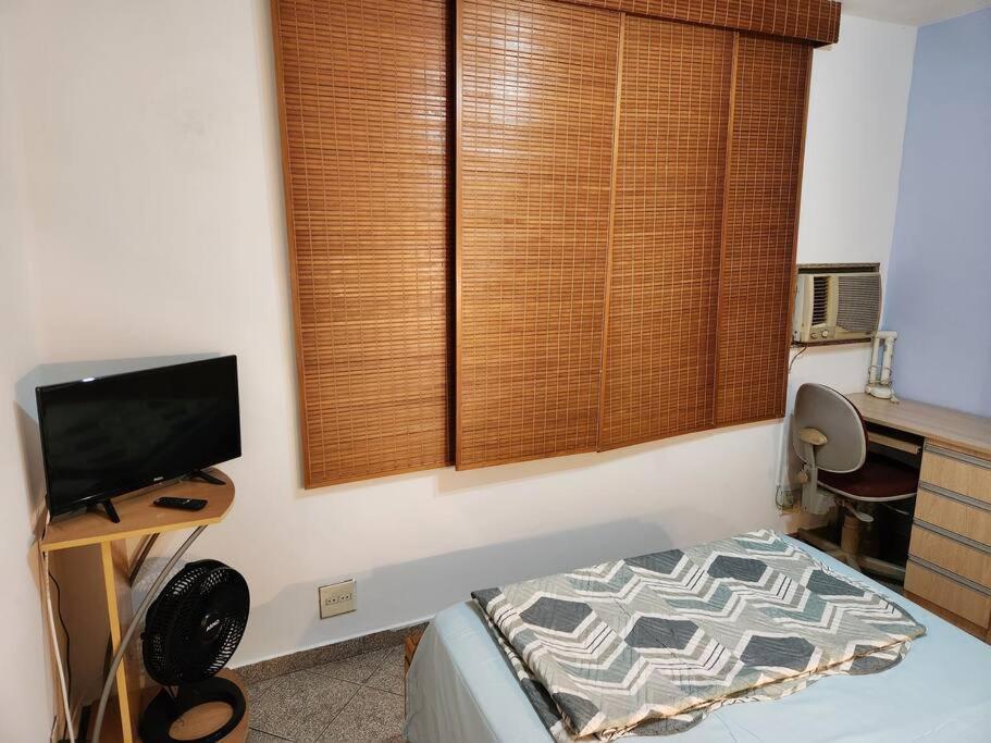Lindo Em Icarai Perto De Tudo. Apartamento Niterói