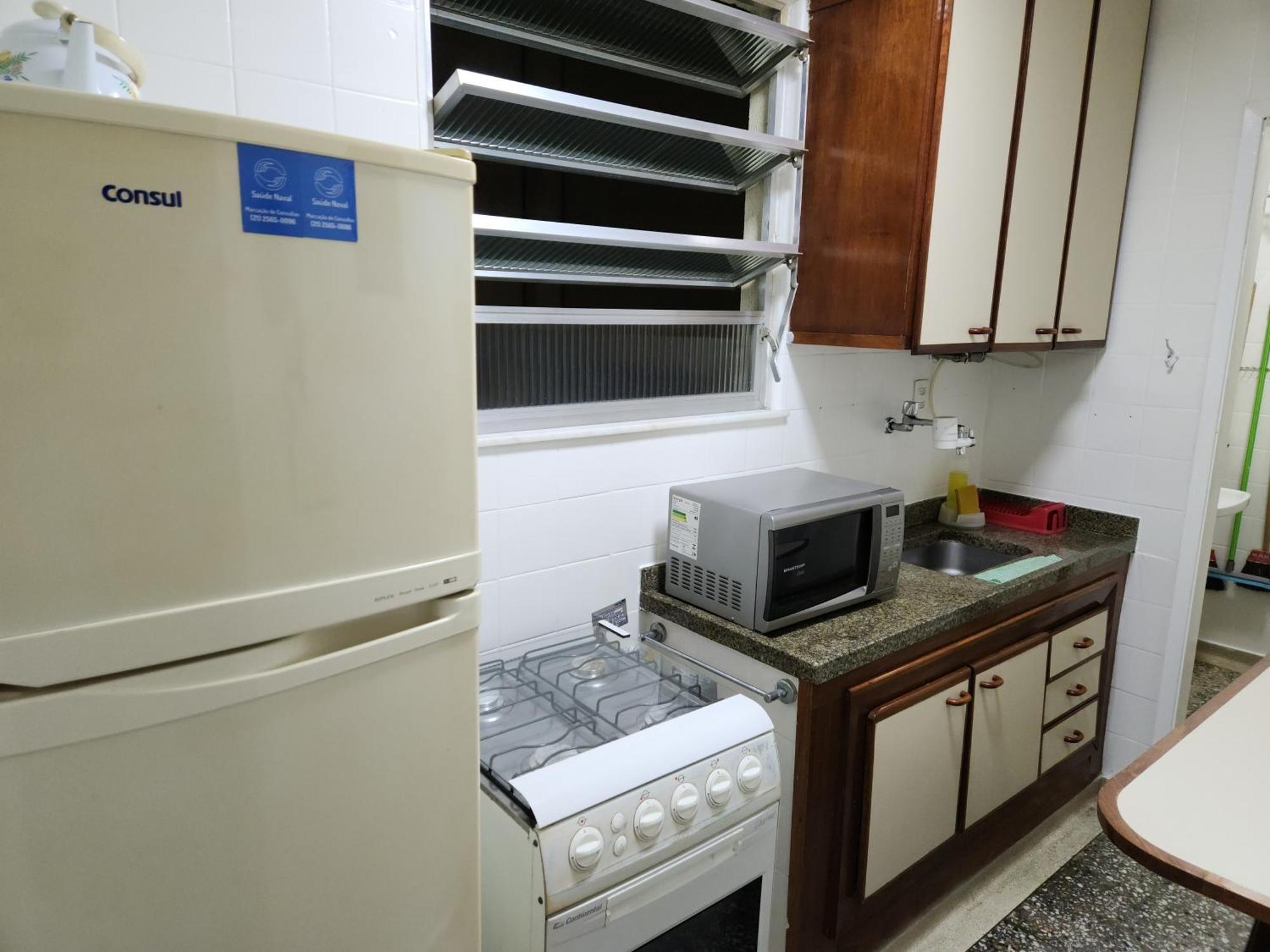 Lindo Em Icarai Perto De Tudo. Apartamento Niterói
